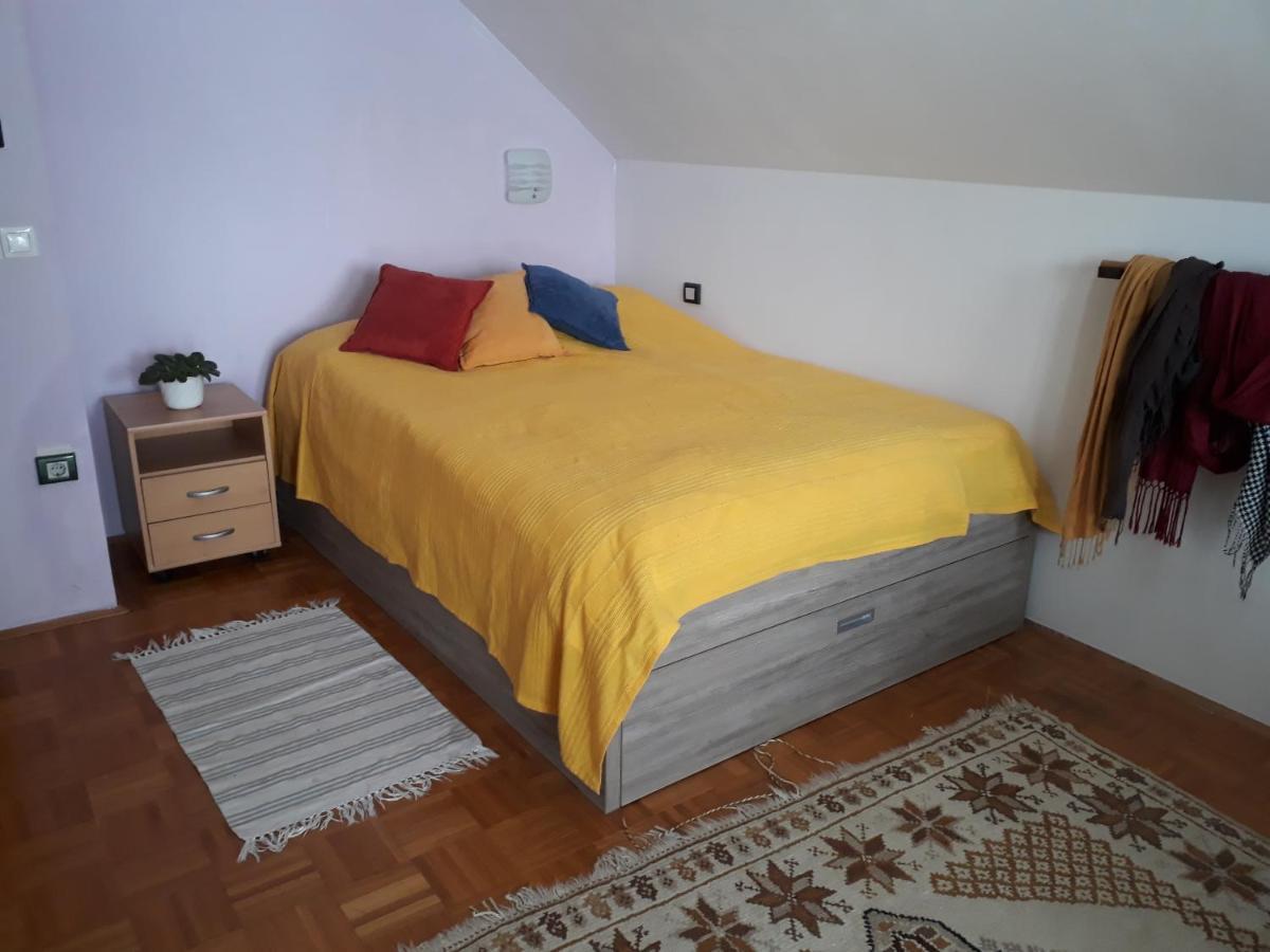 B&B Cerne Polhov Gradec Exterior photo